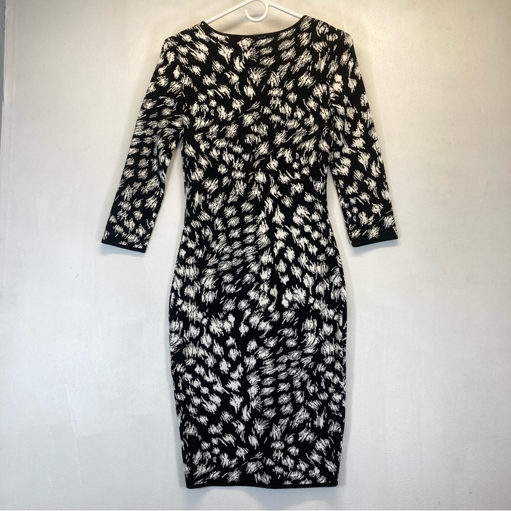 Trina Turk Women's Midi Dress White/Black Long Sleeve Size S Print Abstracto - Picture 15 of 16